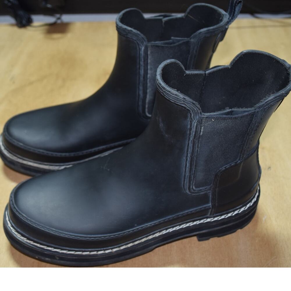 Hunter Black Chelsea Rain Boots Women's US 9 UK 7 Waterproof Ankle Boots